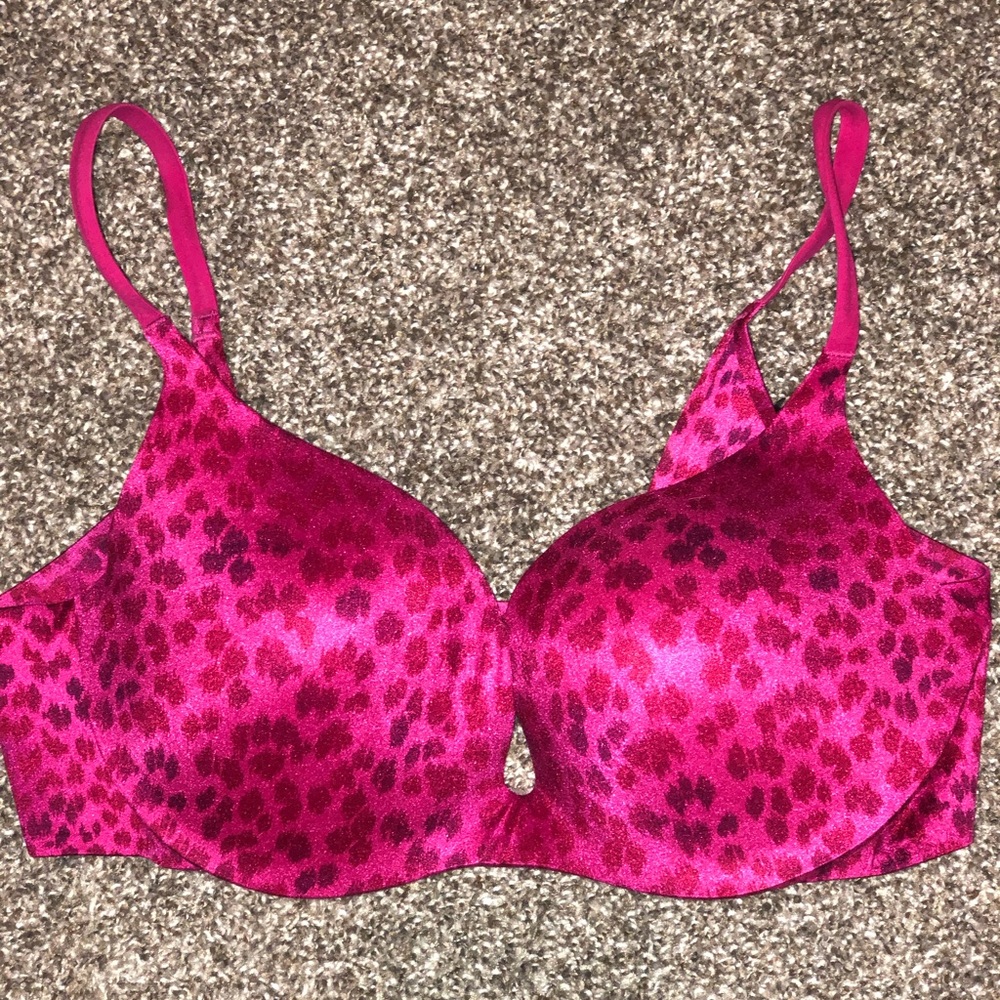 Victoria secret fuchsia pink push up bra size 38c